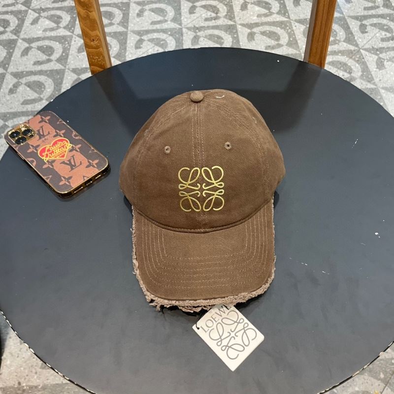 Loewe Caps